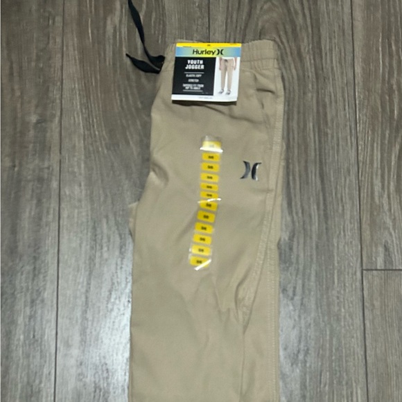 Boys khaki HURLEY pants - Picture 2 of 2